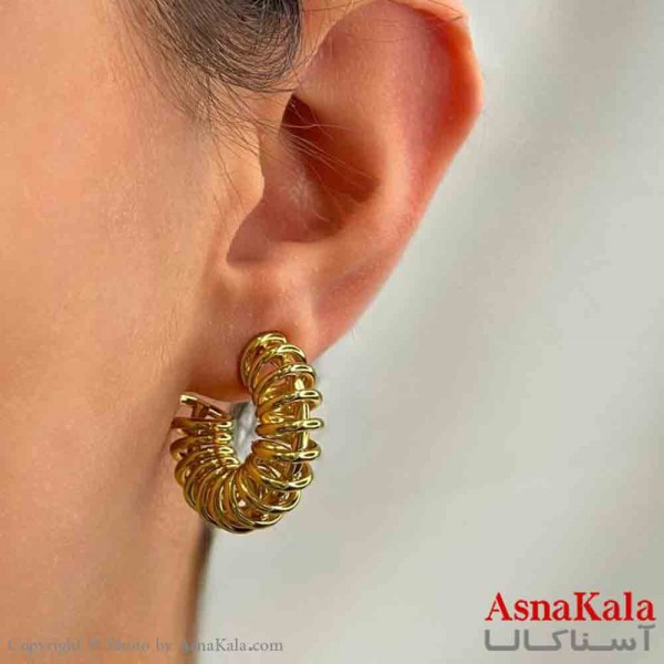 گوشواره دخترانه مینیمال طرح حلقه و پیچ فشن رنگ طلایی کد GSH151804W