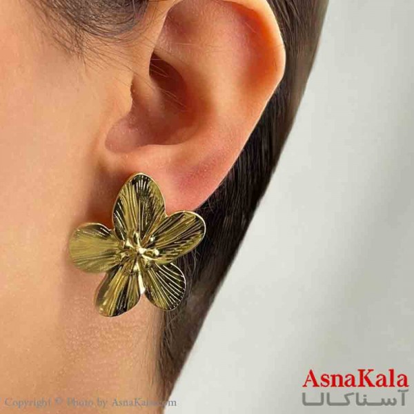 گوشواره دخترانه مینیمال طرح گل شیک فشن رنگ طلایی کد GSH151807W