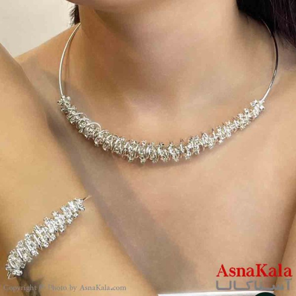 نیم ست زنانه پینترستی  شامل گردنبند و بنگل طرح پیچ  رنگ نقره ای کد NIM14901W