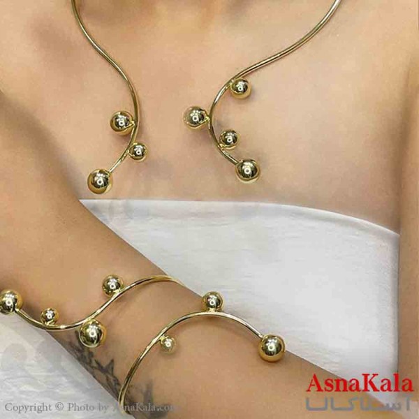 نیم ست زنانه پینترستی  شامل گردنبند و دستبند طرح یک پیچ و گوی  ترند رنگ دورنگ کد NIM14907W