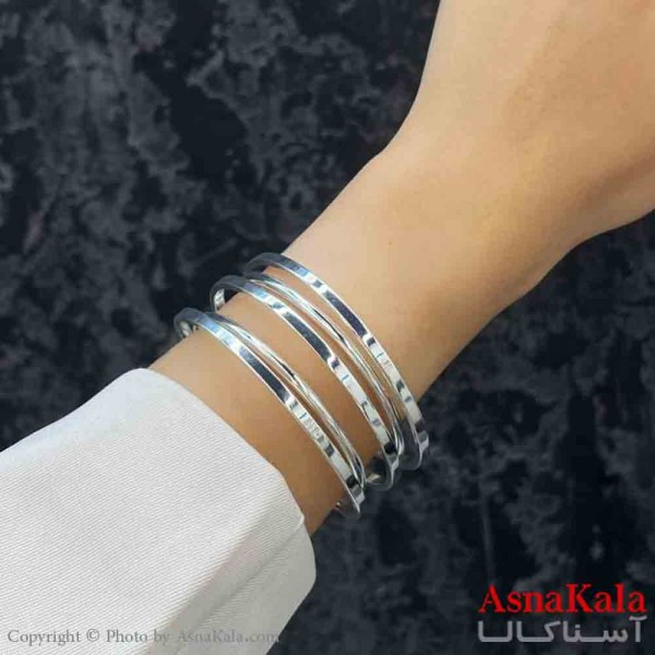 دستبند دخترانه پینترستی استیل  چندلاین آینه ای پهن ترند رنگ نقره ای کد DSB181212W