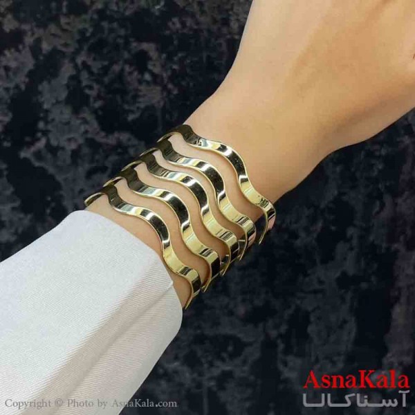 دستبند دخترانه پینترستی استیل چند موج دار پهن رنگ طلایی کد DSB181218W