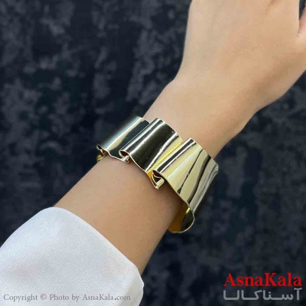 بنگل دخترانه پینترستی استیل  طرح  آینه ای مورب برجسته  رنگ طلایی کد DSB181252W