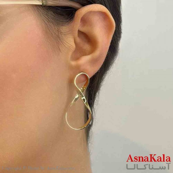 گوشواره دخترانه مینیمال طرح بینهایت آینه ای رنگ طلایی کد GSH151826W