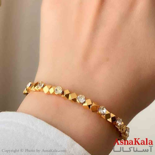 بنگل دخترانه پینترستی استیل آینه ای و تک نگین رنگ طلایی کد DSB181400W