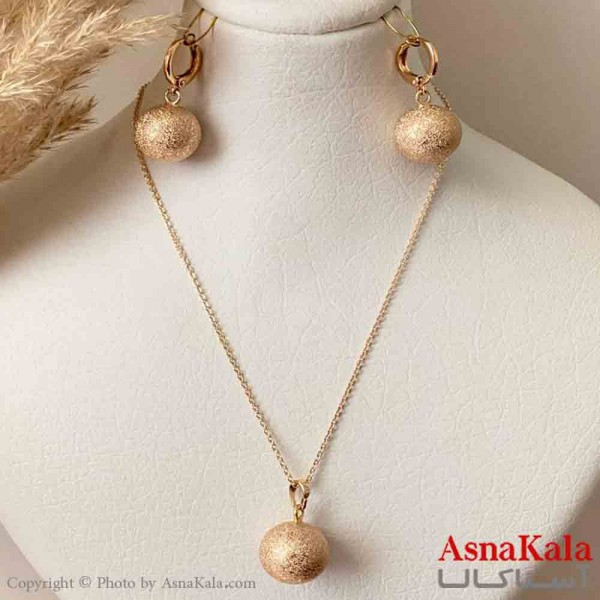 نیم ست زنانه ژوپینگ مدل گوی شنی شامل گوشواره و آویز رنگ طلایی کد NIM14952W