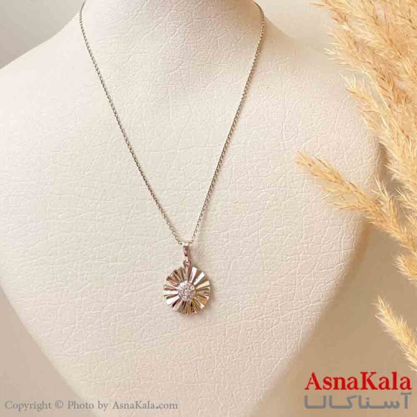 آویز ژوپینگ مینیمال دخترانه مدل گل تراشدار  نگیندار ترند  رنگ نقره ای ترند کد GNB161831W