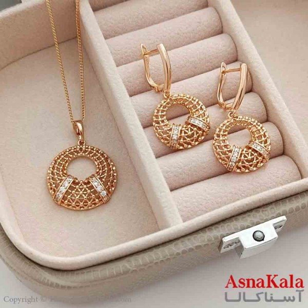 نیم ست زنانه ژوپینگ شامل گوشواره و گردنبند رنگ طلایی کد NIM141022W