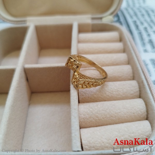 انگشتر زنانه تراش طلاروس رنگ ثابت طلایی ANG19905W