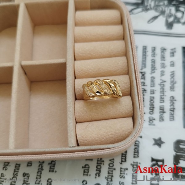 انگشتر زنانه تراش طلاروس رنگ ثابت طلایی ANG19937W