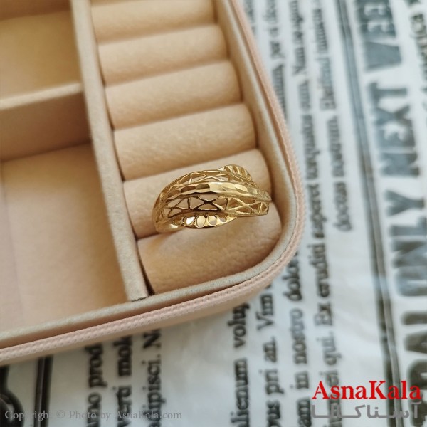 انگشتر زنانه تراش طلاروس رنگ ثابت مشابه طلا  ANG19976W