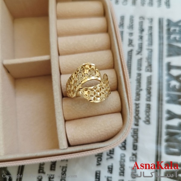 انگشتر زنانه تراش طلاروس رنگ ثابت مشابه طلا  ANG19983W