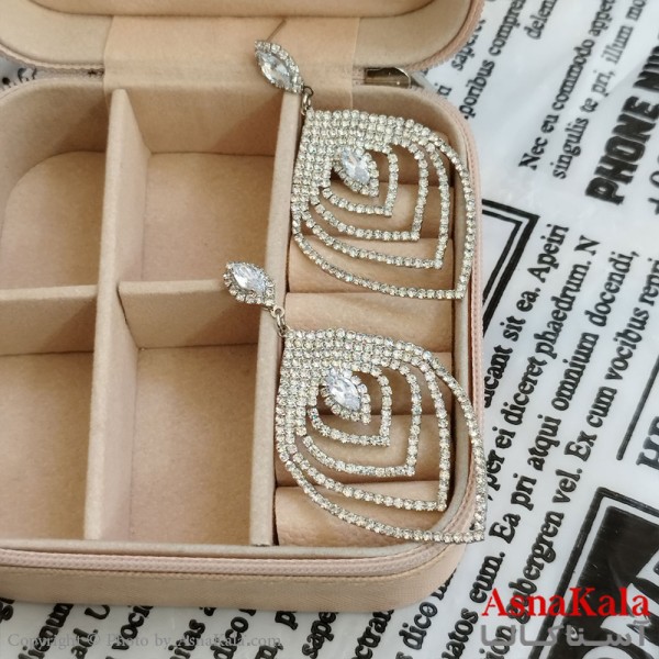 گوشواره جواهری مدل آویز نگیندار رنگ نقره ای کد GSH152089W