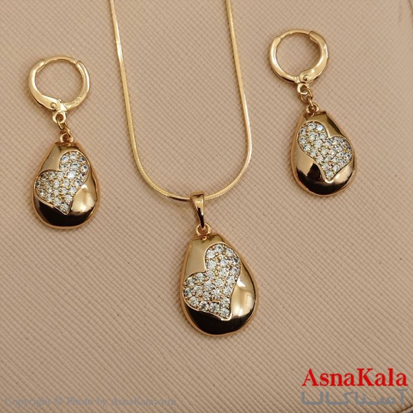 نیم ست زنانه ژوپینگ شامل گوشواره و گردنبند رنگ طلایی کد NIM141068W