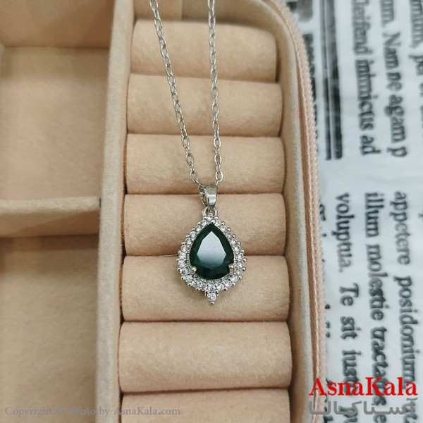 گردنبند استیل اشکی خاص  جواهری نگین سبز کد GNB162453W