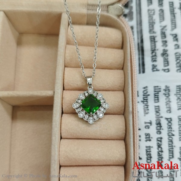 گردنبند استیل لوز جواهری نگین سبز کد GNB162455W