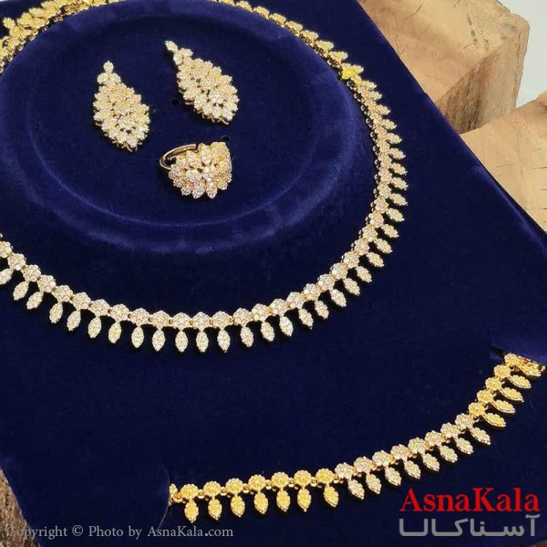 سرویس جواهری کامل شامل گردنبند و گوشواره و دستبند و انگشتر  آبکاری رادیوم کد NIM141160W