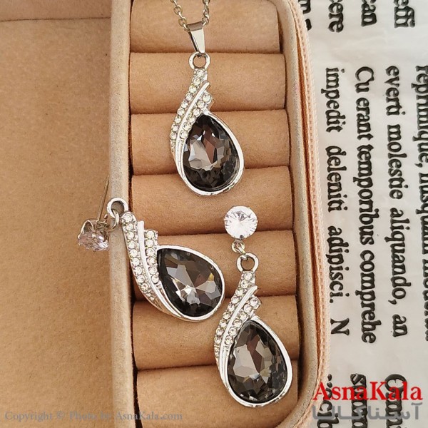 نیم ست زنانه شامل گردنبند و گوشواره مدل اشکی کد NIM141193W