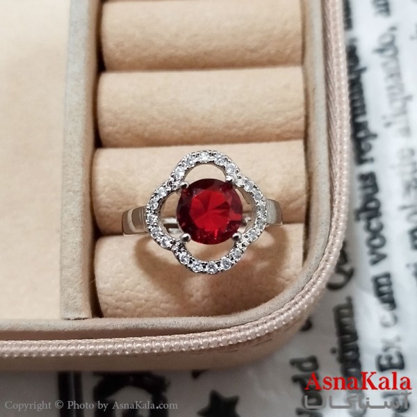 انگشتر زنانه استیل نگیندار فری سایز رنگ نقره ای کد ANG191249W