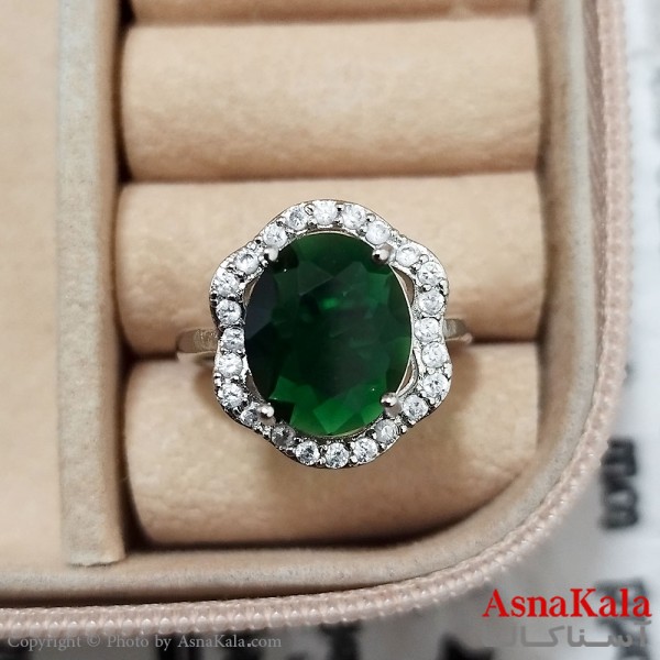 انگشتر زنانه استیل نگیندار فری سایز رنگ نقره ای کد ANG191289W