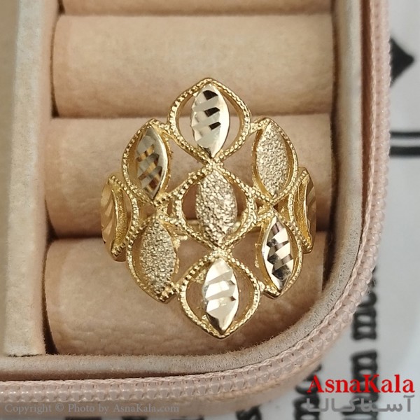 انگشتر زنانه تراش طلاروس رنگ ثابت مشابه طلا  ANG191359W