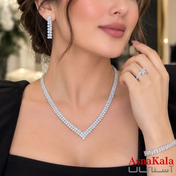 سرویس جواهری  کامل شامل گردنبند و گوشواره و دستبند و انگشتر کد NIM141366W