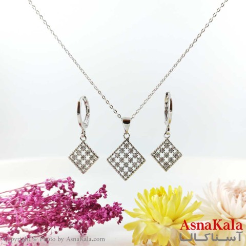 نیم ست زنانه لوزی نگین دار نقره ای  برند CM کد NIM1403W - آسنا کالا