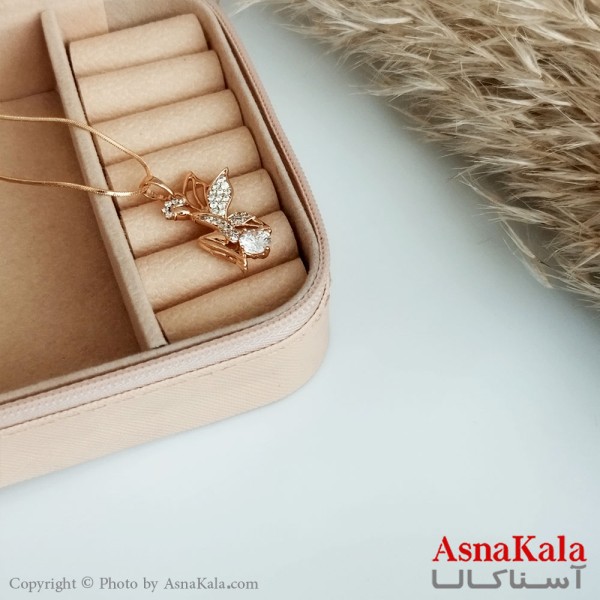 گردنبند ژوپینگ اصل زنانه مدل فرشته نگین دار رنگ طلایی کد GNB16445W