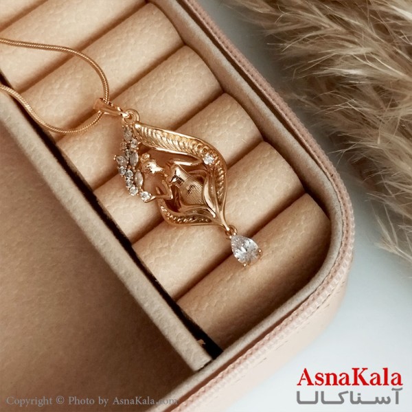 گردنبند ژوپینگ اصل زنانه مدل فرشته ای در تاب رنگ طلایی کد GNB16507W