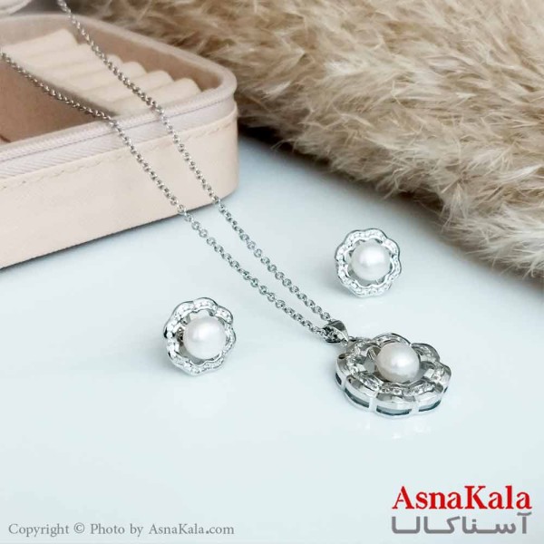 نیمست استیل دخترانه طرح  گل و مروارید رنگ نقره ای کد NIM14156W