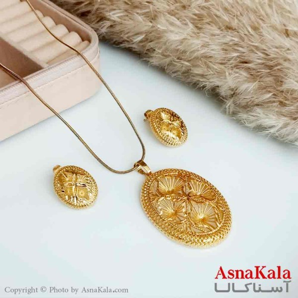 نیمست طلا روس زنانه مدل بیضی چهار گل رنگ طلایی کد NIM14163W