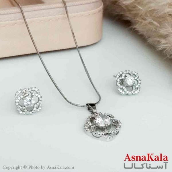 نیمست استیل دخترانه طرح گل نگیندار رنگ نقره ای کد NIM14168W