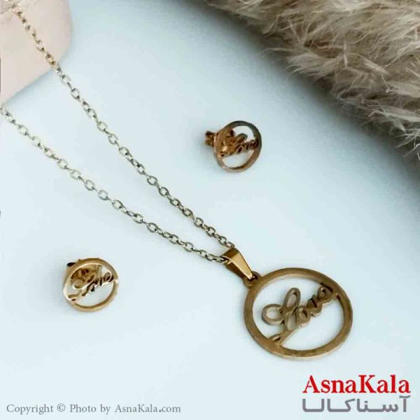 نیمست استیل دخترانه طرح LOVE  در دایره رنگ طلایی کد NIM14185W