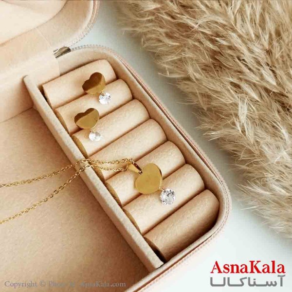 نیمست استیل دخترانه طرح قلب نگین آویز رنگ طلایی کد NIM14281W