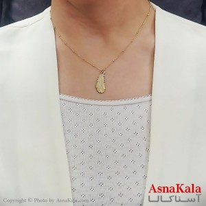 گردنبند زنانه استیل ترند برگ نگینی با زنجیر توپی جدید طلایی کد GNB16736W