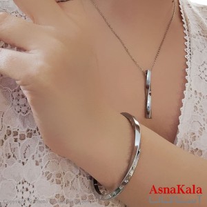 نیمست استیل پیچ شامل دستبند و گردنبند کد NIM14474W