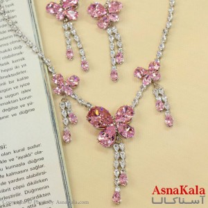 سرویس جواهری زنانه طرح مجلسی مدل پروانه جدید نگین صورتی کد NIM14507W