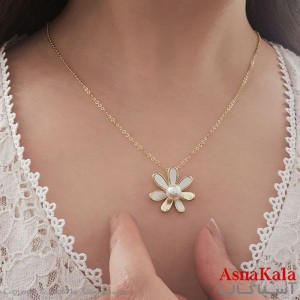 گردنبند کره ای زنانه استیل 316 مدل گل صدفی طلایی کد GNB16789W