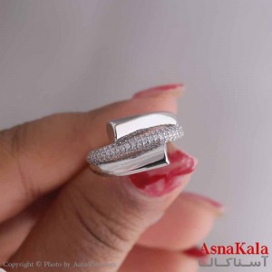 انگشتر زنانه استیل مدل نگین درخشان نقره ای کد ANG19550W