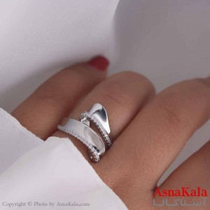 انگشتر زنانه استیل موج نقره ای کد ANG19561W