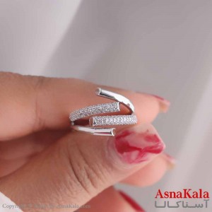 انگشتر زنانه استیل مدل دو خط نگینی نقره ای کد ANG19572W