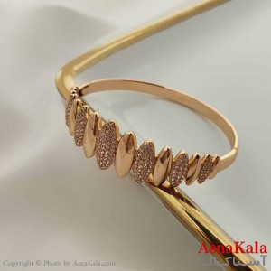 دستبند زنانه ترند برند ژوپینگ Xuping مدل بیضی نگینی کد DSB18696W