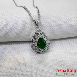 گردنبند استیل دخترانه مدل اشک نگین سبز کد GNB161199W