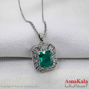 گردنبند استیل دخترانه مدل مربع نگین سبز کد GNB161208W