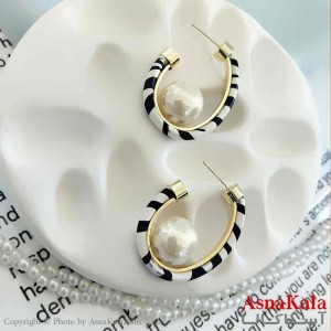گوشواره استیل فانتزی دخترانه مدل مروارید سیاه وسفید  کد GSH151014W