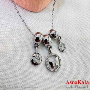 گردنبند زنانه استیل مینیمال مدل سه آویزه پروانه نقره ای کد GNB161319W