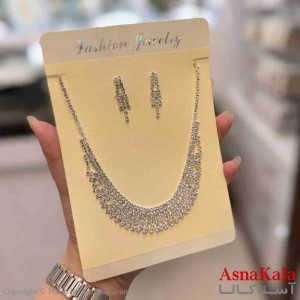 نیم ست زنانه شامل گردنبند و گوشواره استیل مدل نگین نقره ای  کد NIM14757W