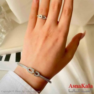 نیم ست زنانه پینترستی شامل دستبند و انگشتر استیل مدل دو بیضی فول نگین نقره ای کد NIM14888W