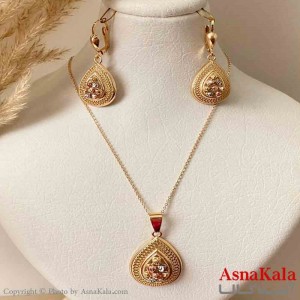 نیم ست زنانه ژوپینگ مدل اشک و گوی شامل گوشواره و آویز رنگ طلایی کد NIM14949W
