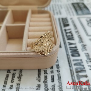 انگشتر زنانه تراش طلاروس رنگ ثابت مشابه طلا  ANG191054W